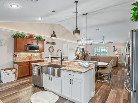 Tiny photo for 6570 SE 175th Court, Morriston, FL 32668 (MLS # G5106090)