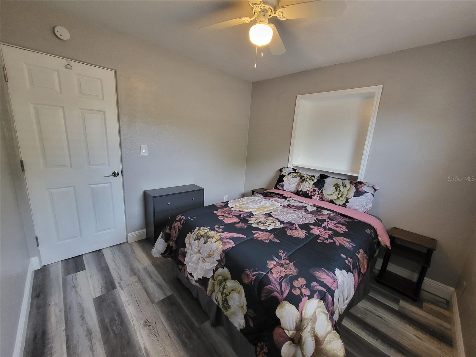 BLOSSOM LAKE VILLAGE SEC 3 - Residential Lease