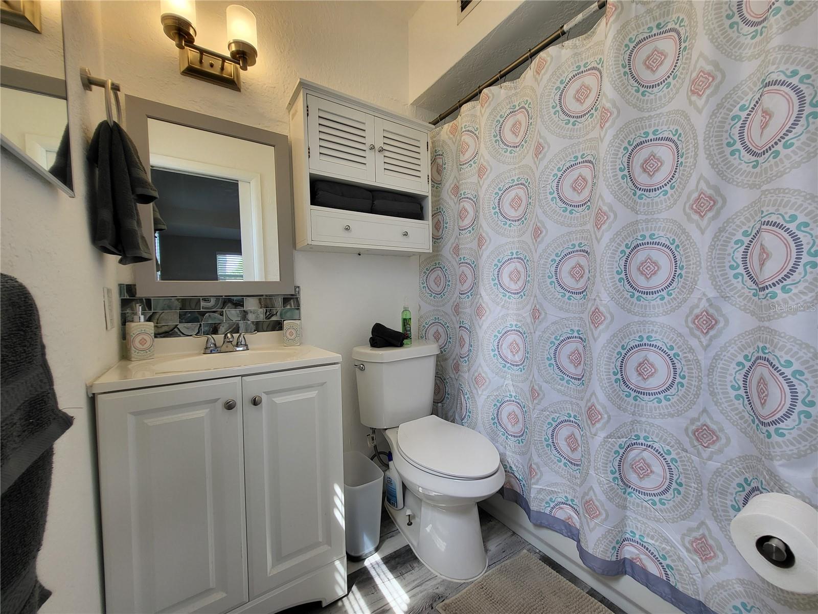 BLOSSOM LAKE VILLAGE SEC 3 - Residential Lease