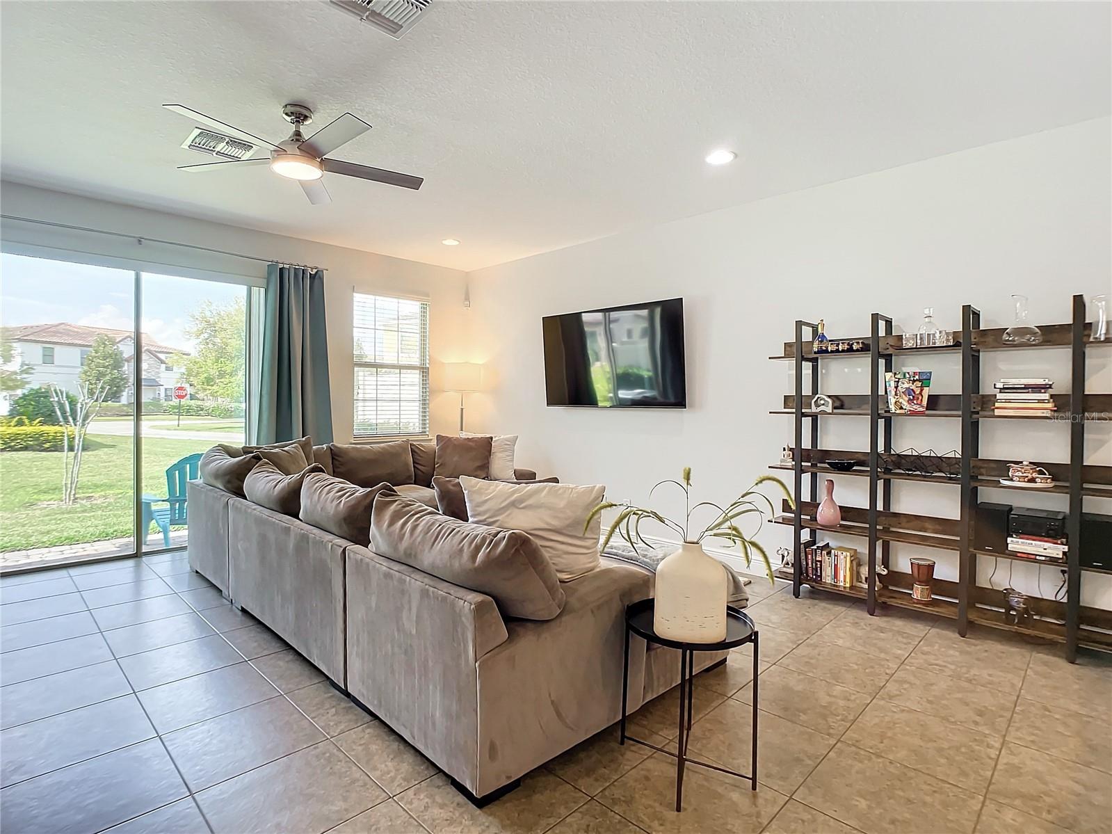 EAGLE CRK VILLAGE L PH 2 - Residential Lease