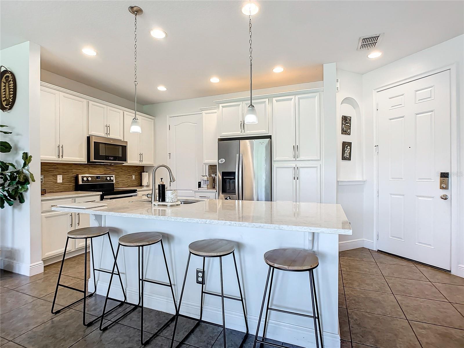 EAGLE CRK VILLAGE L PH 2 - Residential Lease