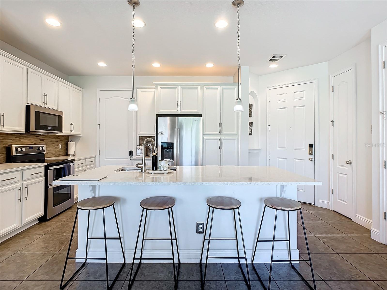 EAGLE CRK VILLAGE L PH 2 - Residential Lease