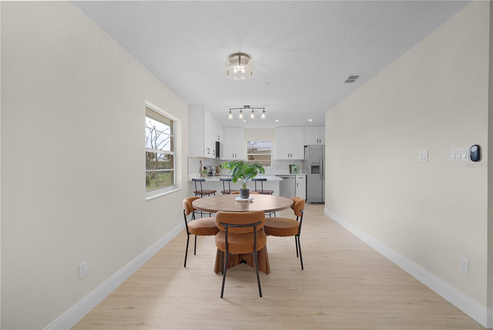 SOUTH POINTE - Residential