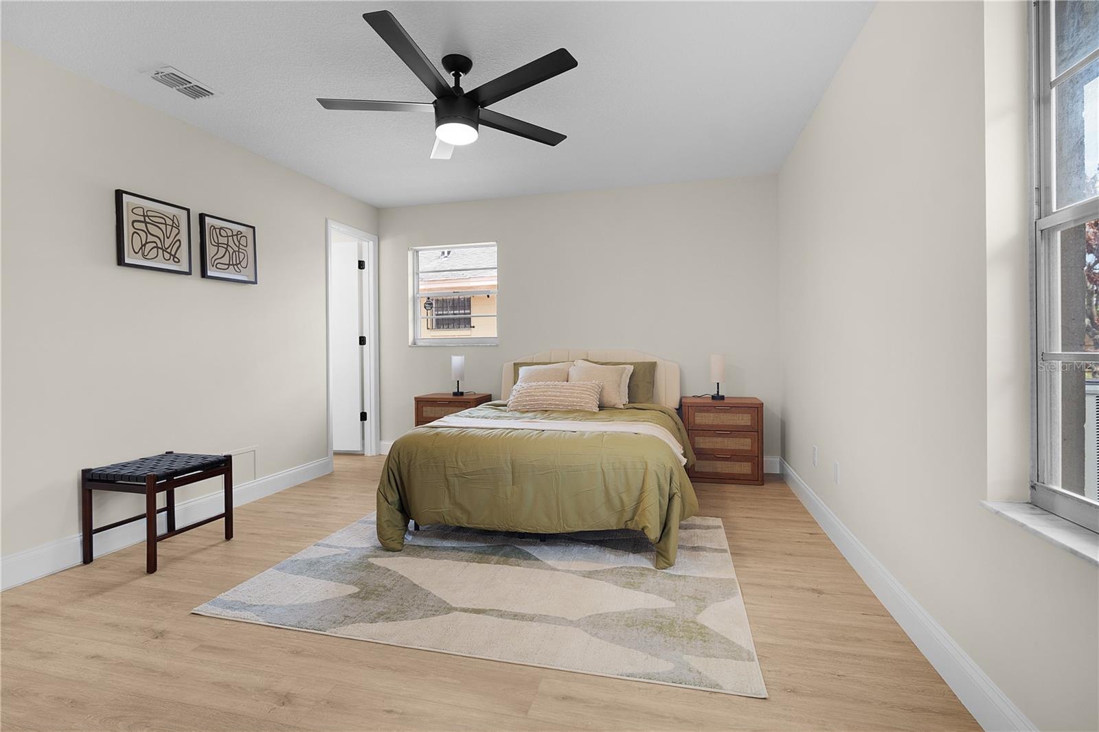 SOUTH POINTE - Residential
