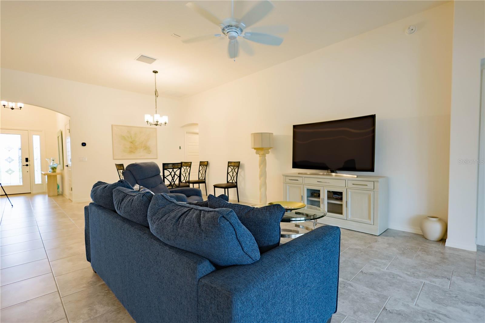 VILLAGES/SOUTHERN OAKS UN #125 - Residential