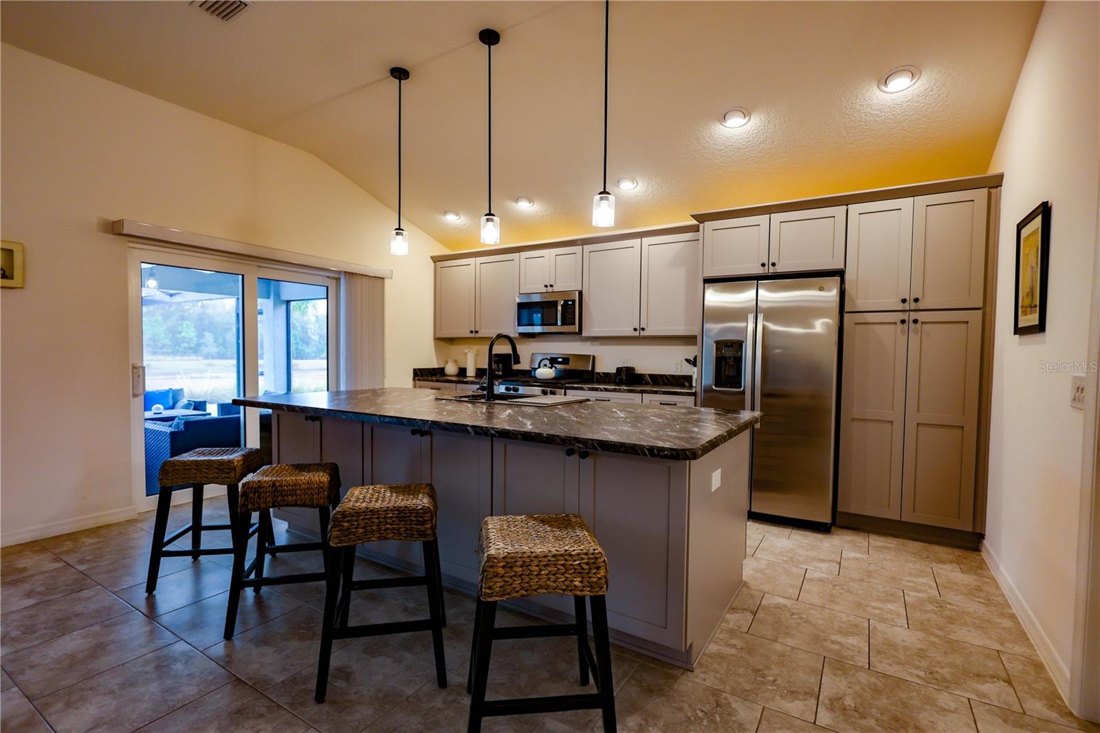 VILLAGES/SOUTHERN OAKS UN #125 - Residential