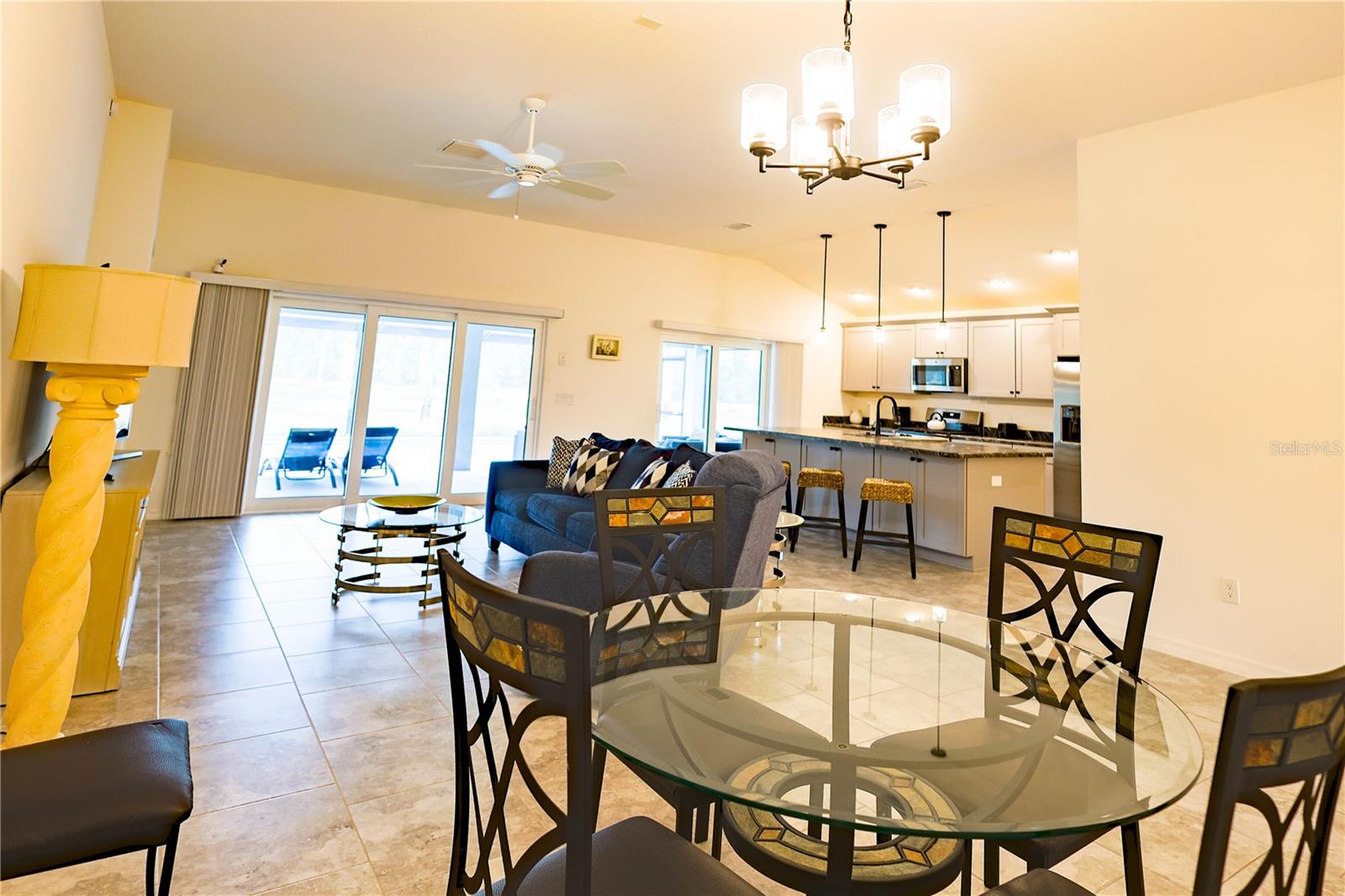 VILLAGES/SOUTHERN OAKS UN #125 - Residential