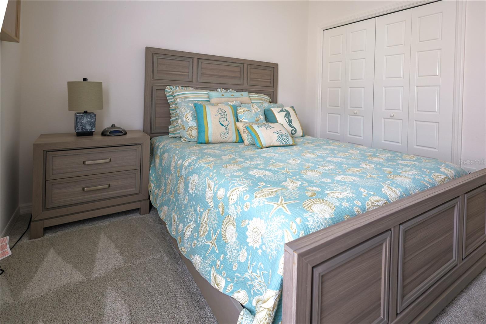 VILLAGES/SOUTHERN OAKS UN #125 - Residential