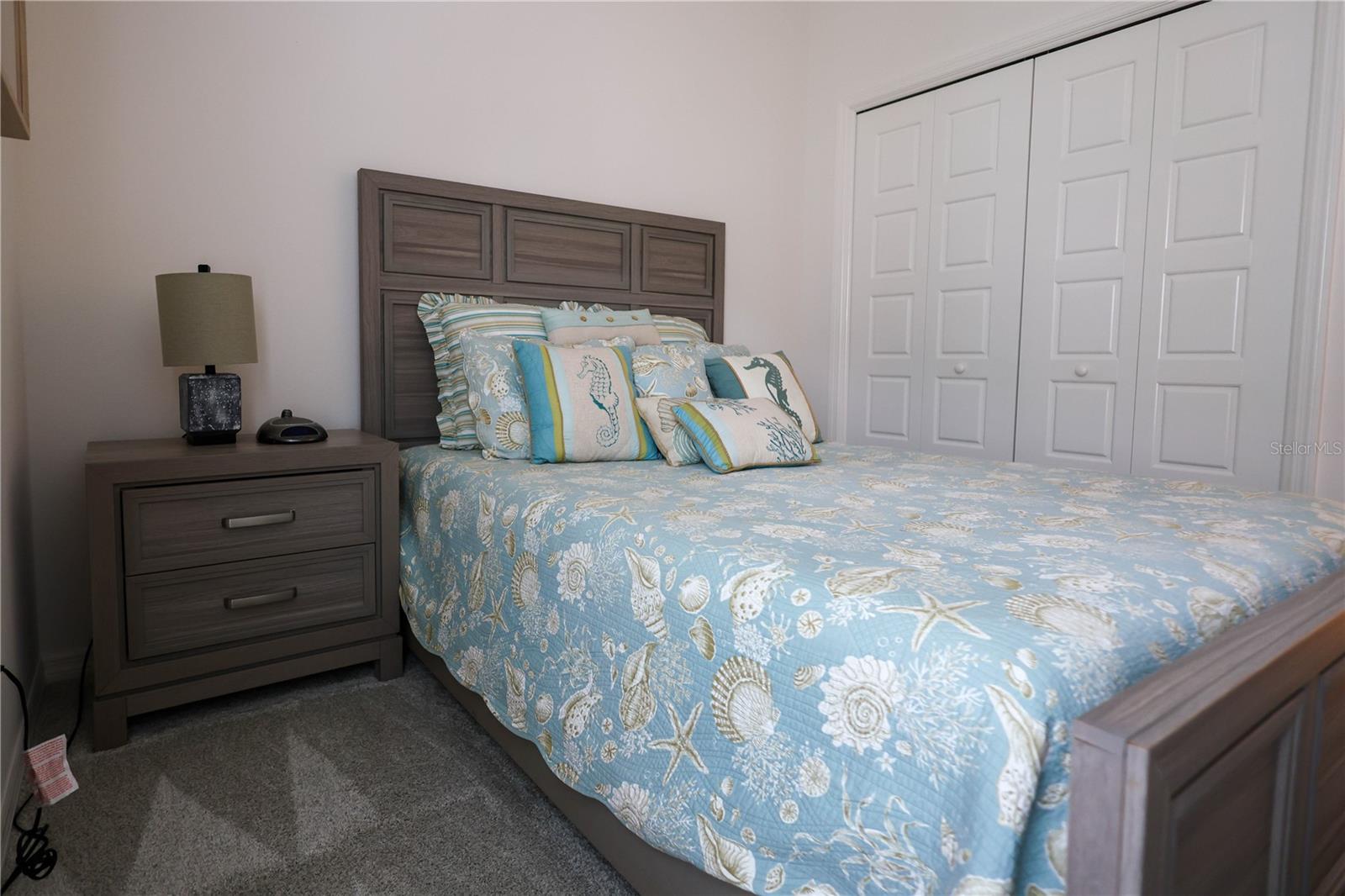 VILLAGES/SOUTHERN OAKS UN #125 - Residential