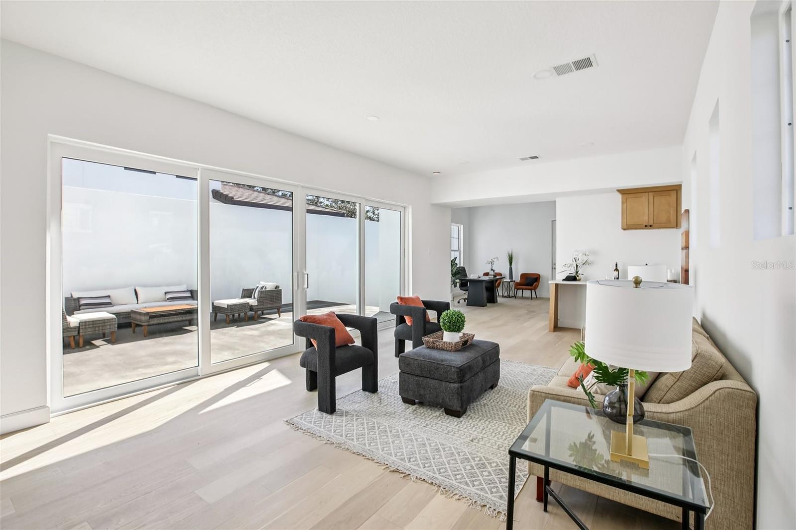 SNELL ISLE SHORES - Residential