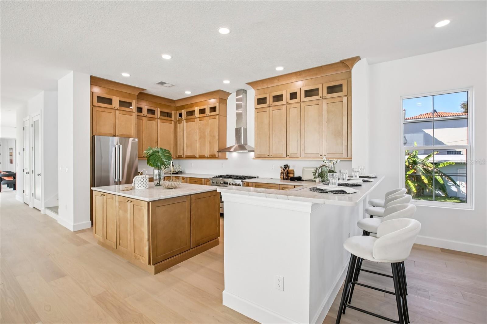 SNELL ISLE SHORES - Residential