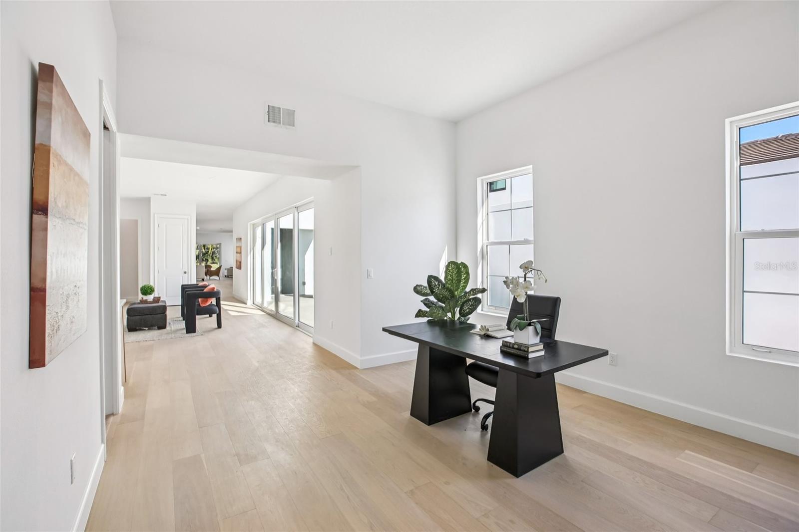 SNELL ISLE SHORES - Residential