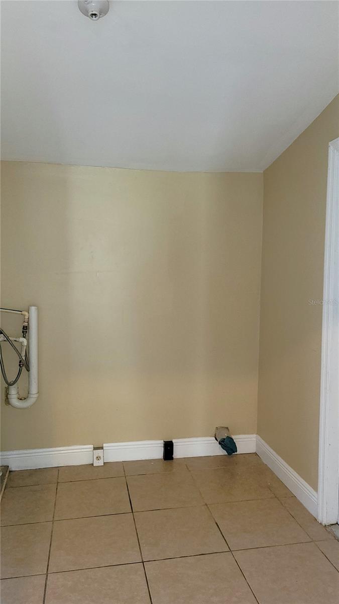 HARVEYS - Residential Lease