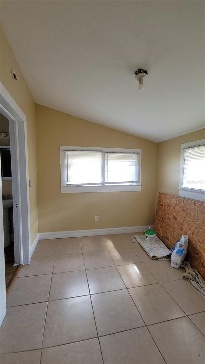 HARVEYS - Residential Lease