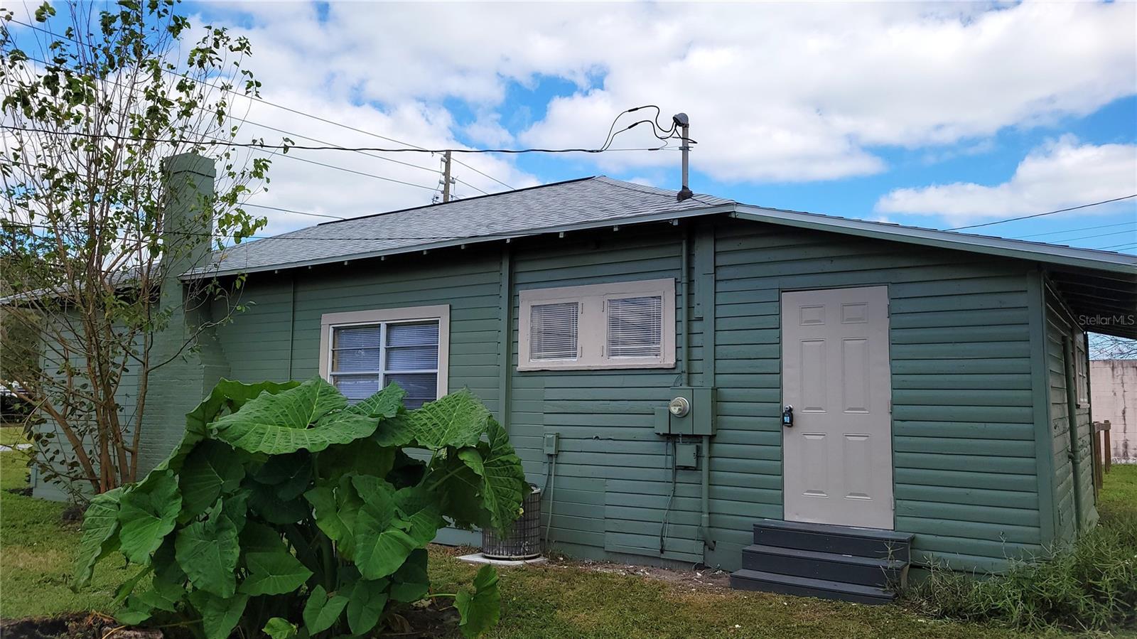 HARVEYS - Residential Lease