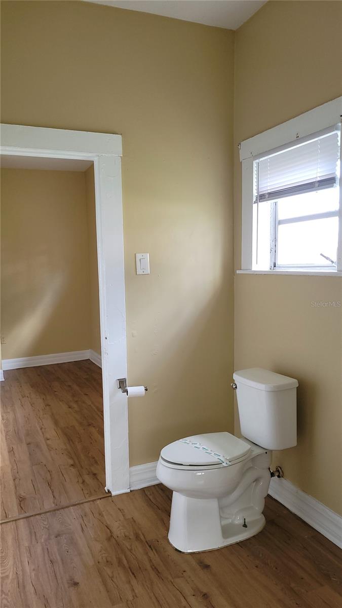 HARVEYS - Residential Lease