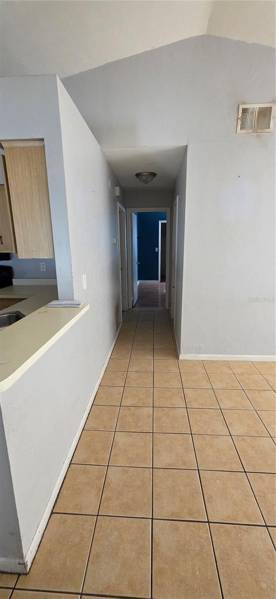 FOX HOLLOW - Residential