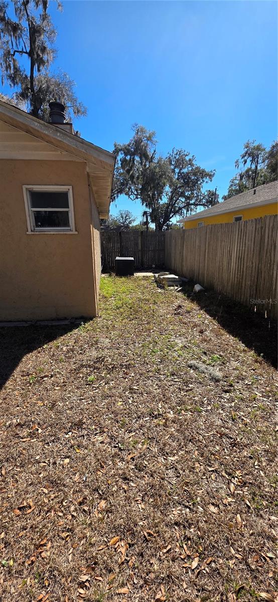 FOX HOLLOW - Residential