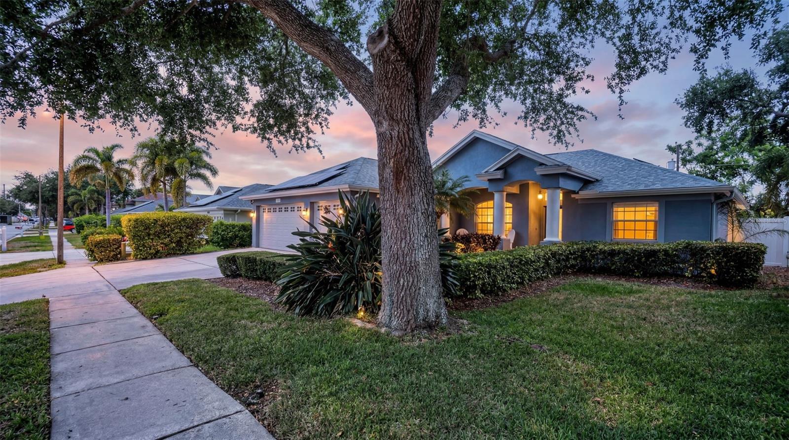 1149 SAWGRASS DRIVE