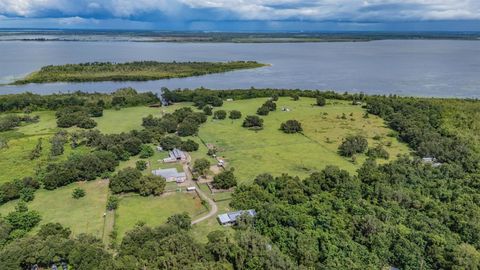Tiny photo for 37800 Illinois Street, Lady Lake, FL 32159 (MLS # TB8414280)
