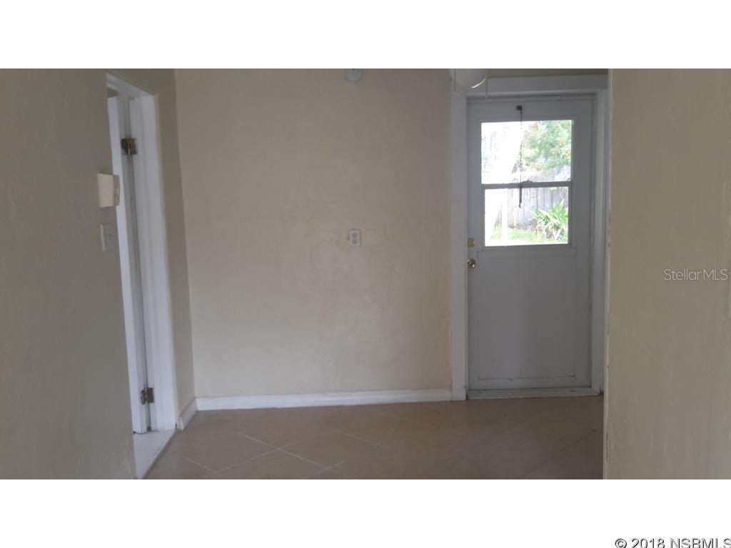 Pointer 01 - Residential