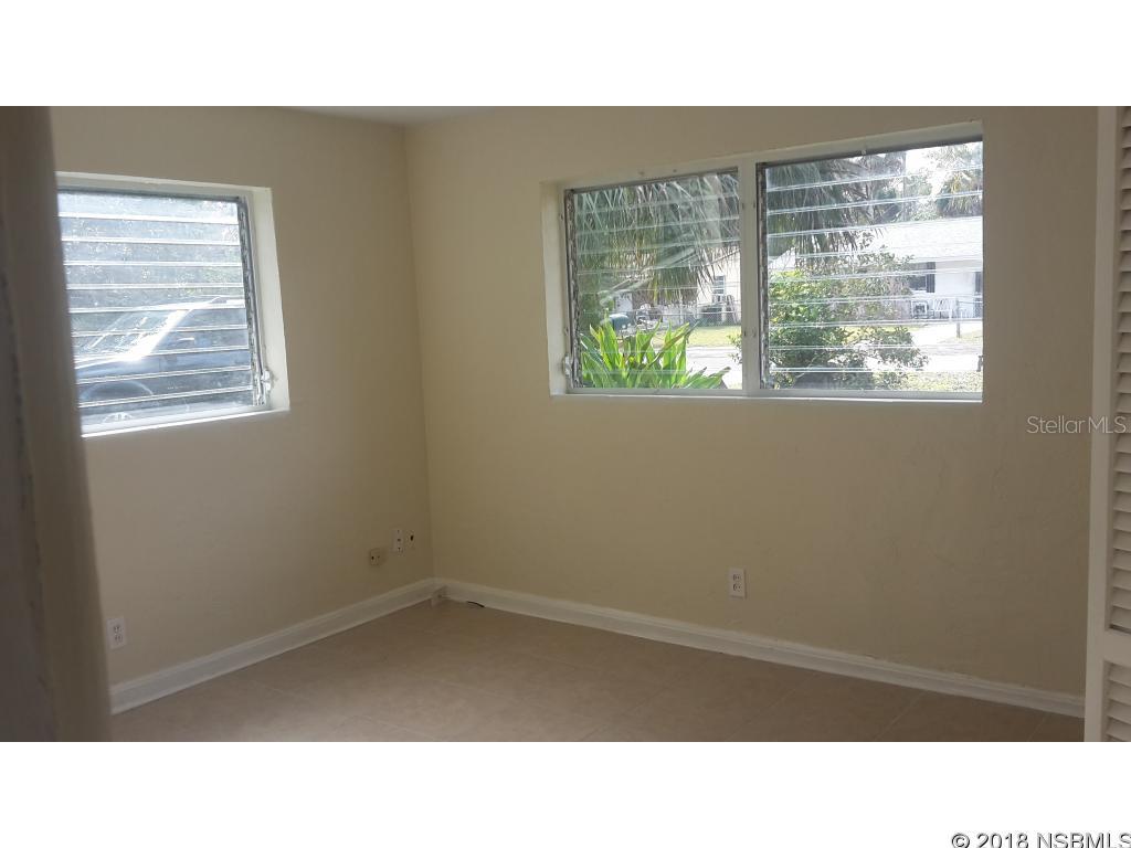 Pointer 01 - Residential