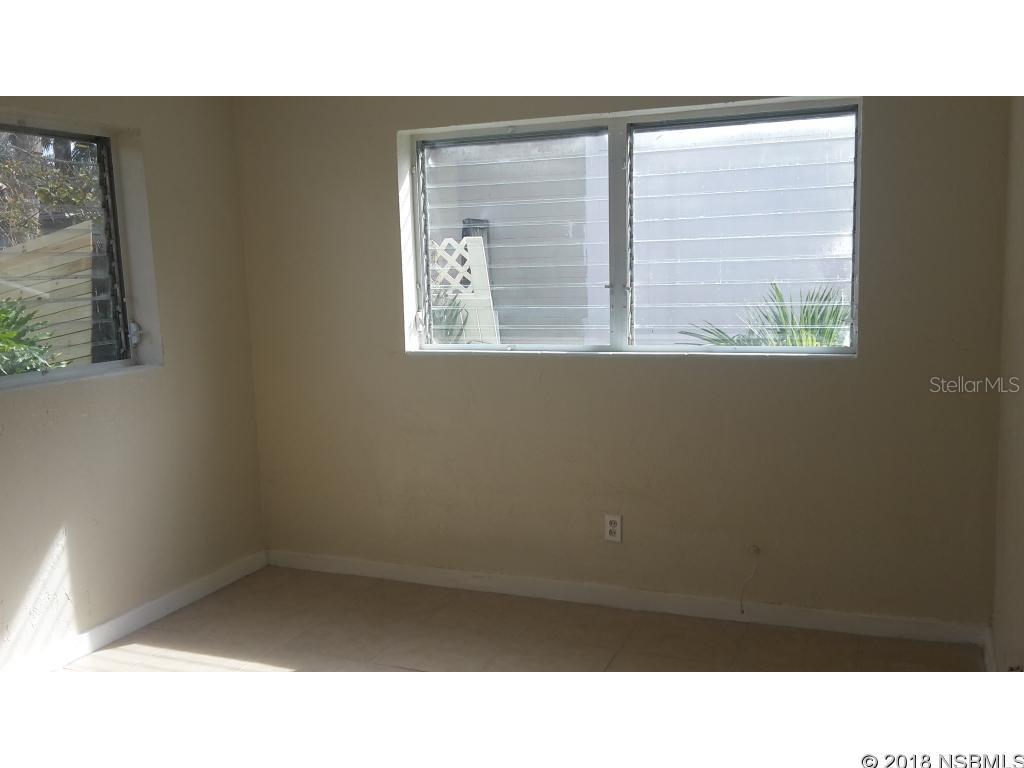 Pointer 01 - Residential