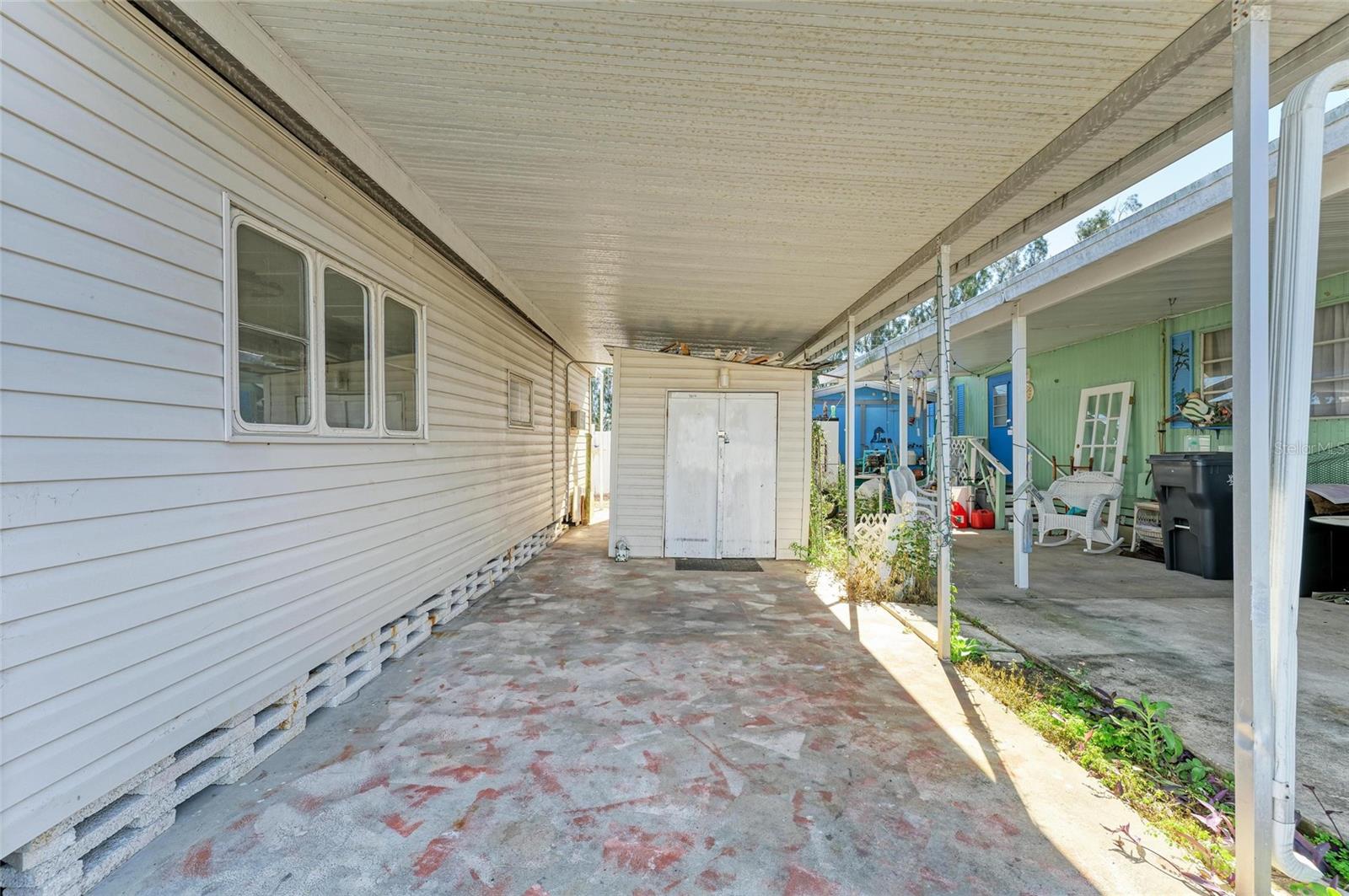 SUNNY SHORES - Residential