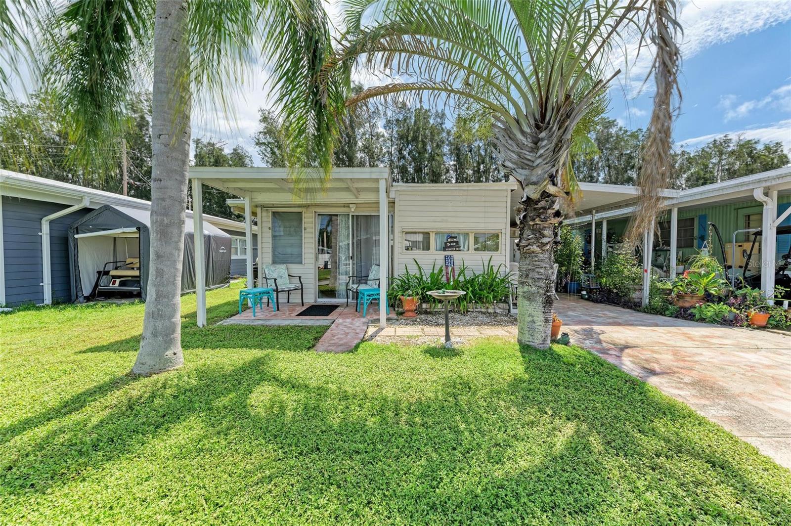 SUNNY SHORES - Residential