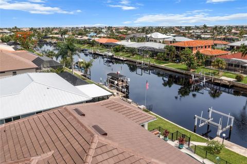 A home in PUNTA GORDA