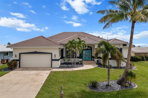 A home in PUNTA GORDA