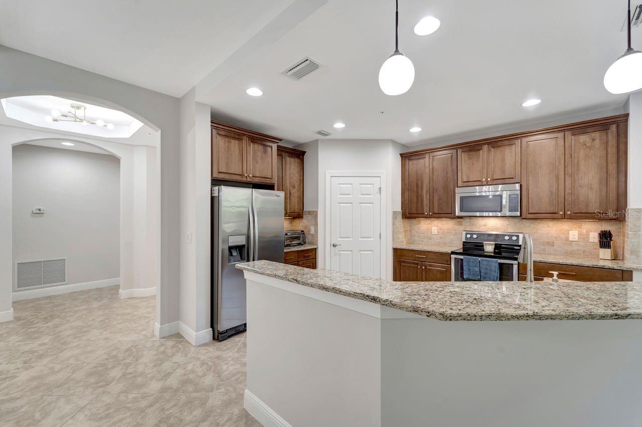 130 BELLA VISTA TERRACE 10A
