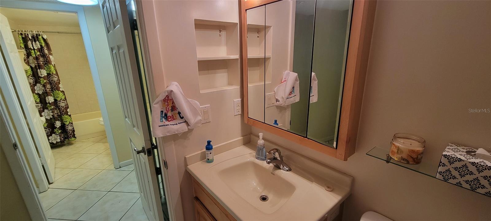 EDGEWATER CONDO APTS - Residential