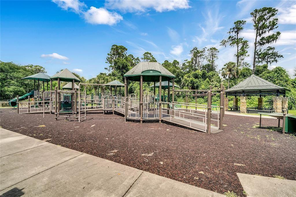 EDGEWATER CONDO APTS - Residential