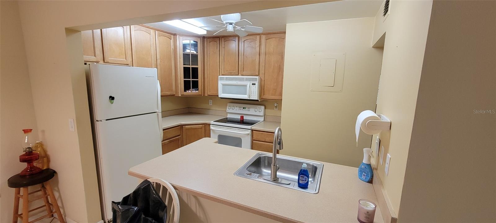 EDGEWATER CONDO APTS - Residential