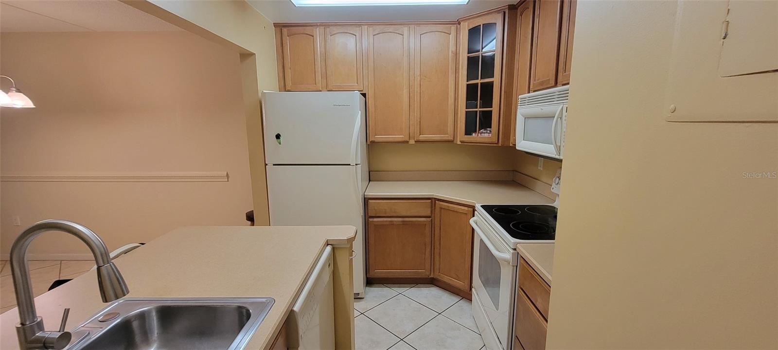 EDGEWATER CONDO APTS - Residential