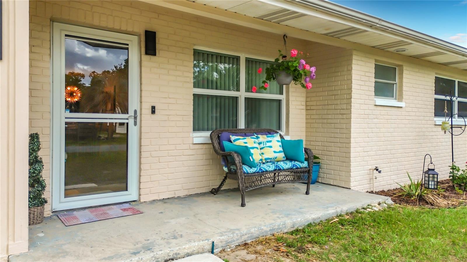 REPLAT OF CHARPIAS ADD - Residential