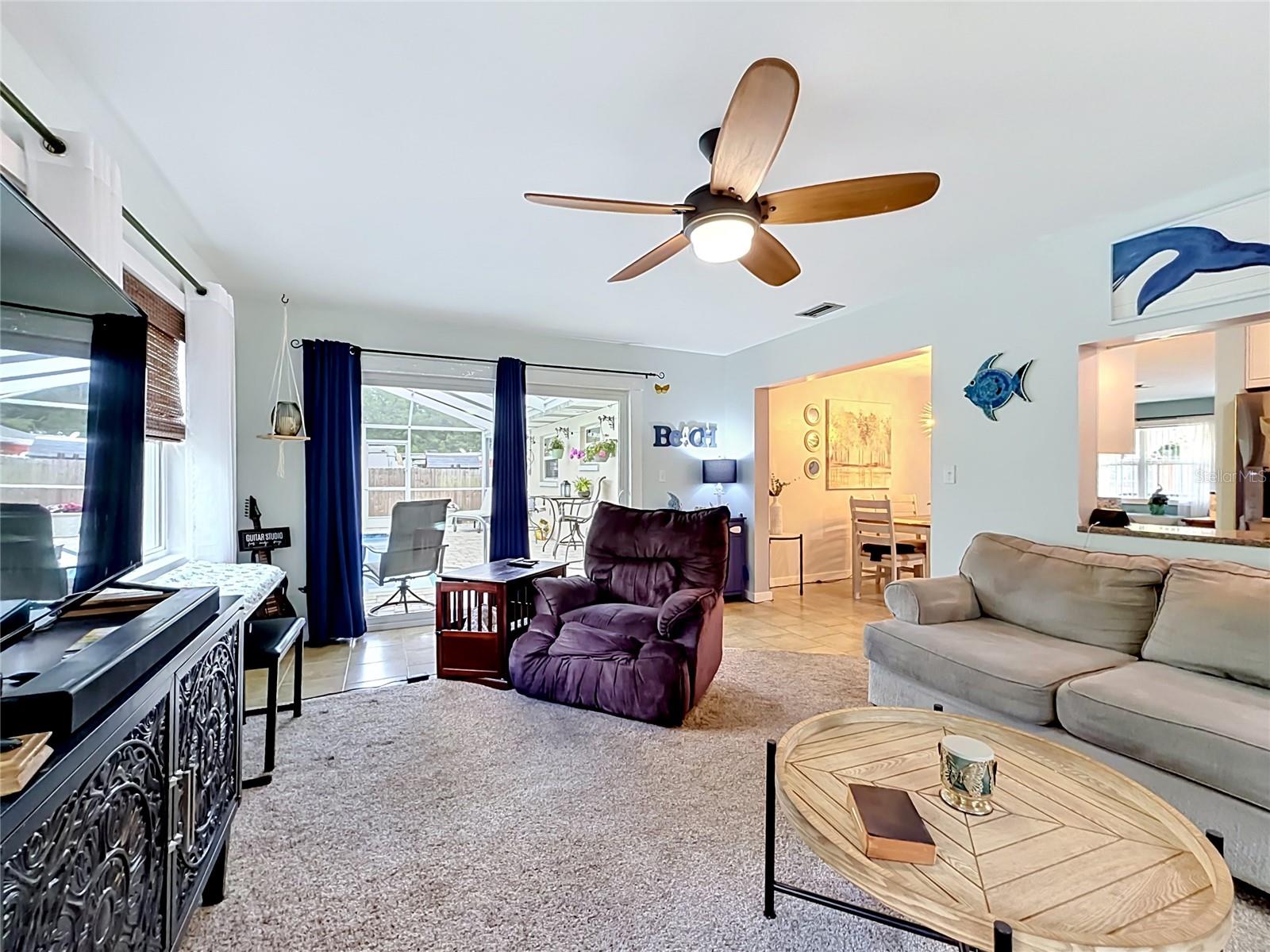REPLAT OF CHARPIAS ADD - Residential