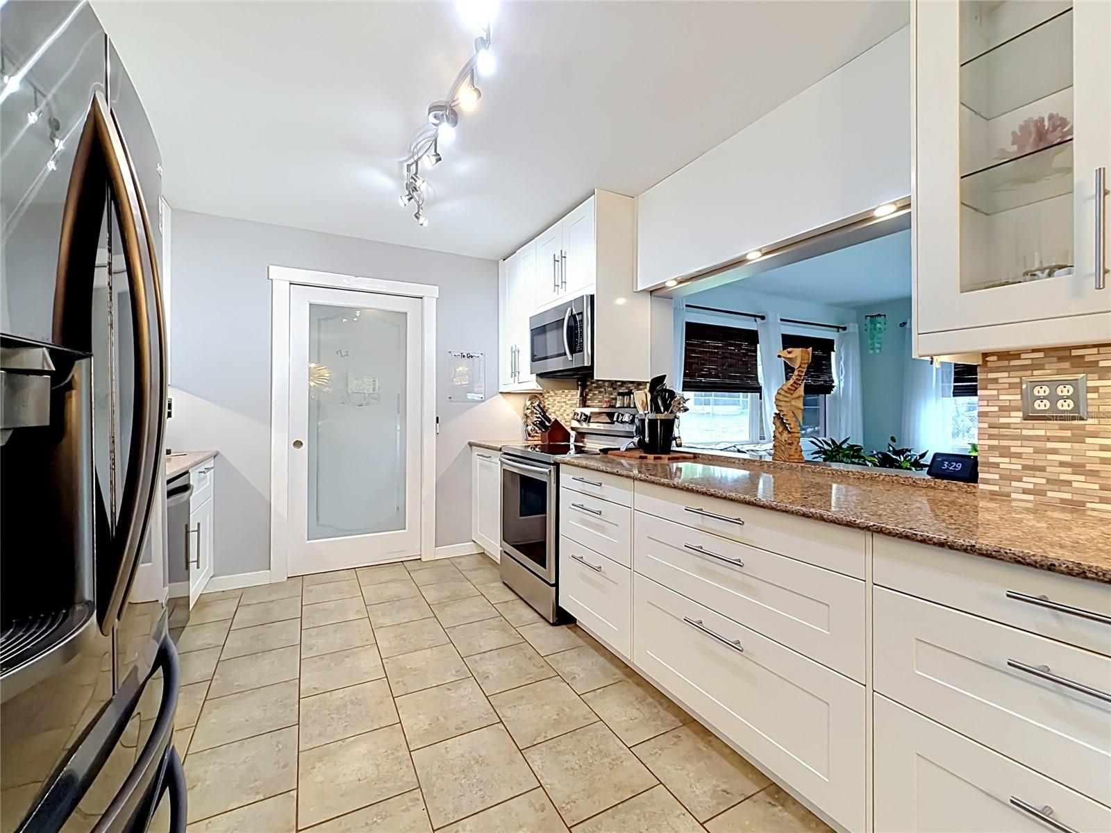 REPLAT OF CHARPIAS ADD - Residential
