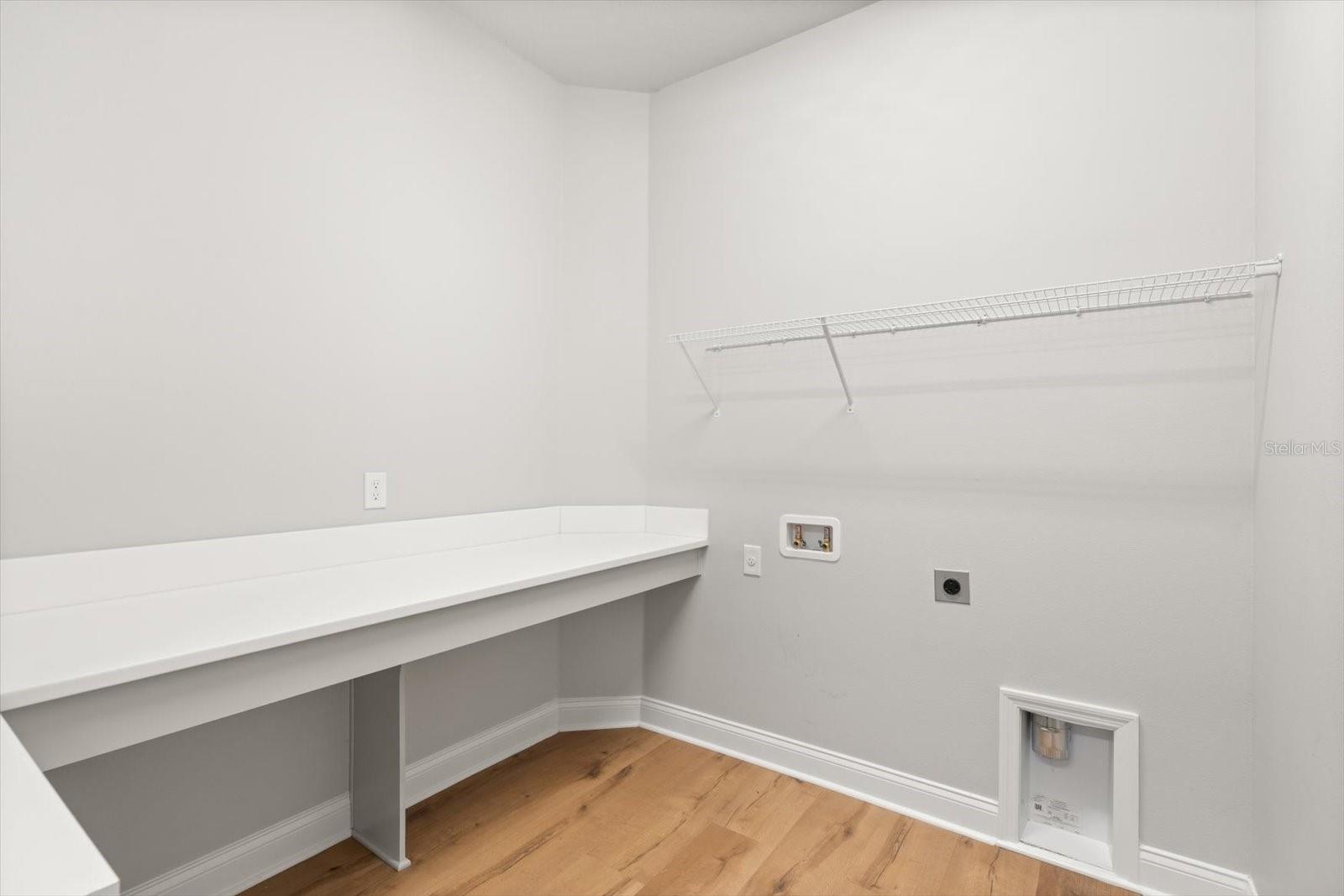 WESLYN PARK PH 2 - Residential