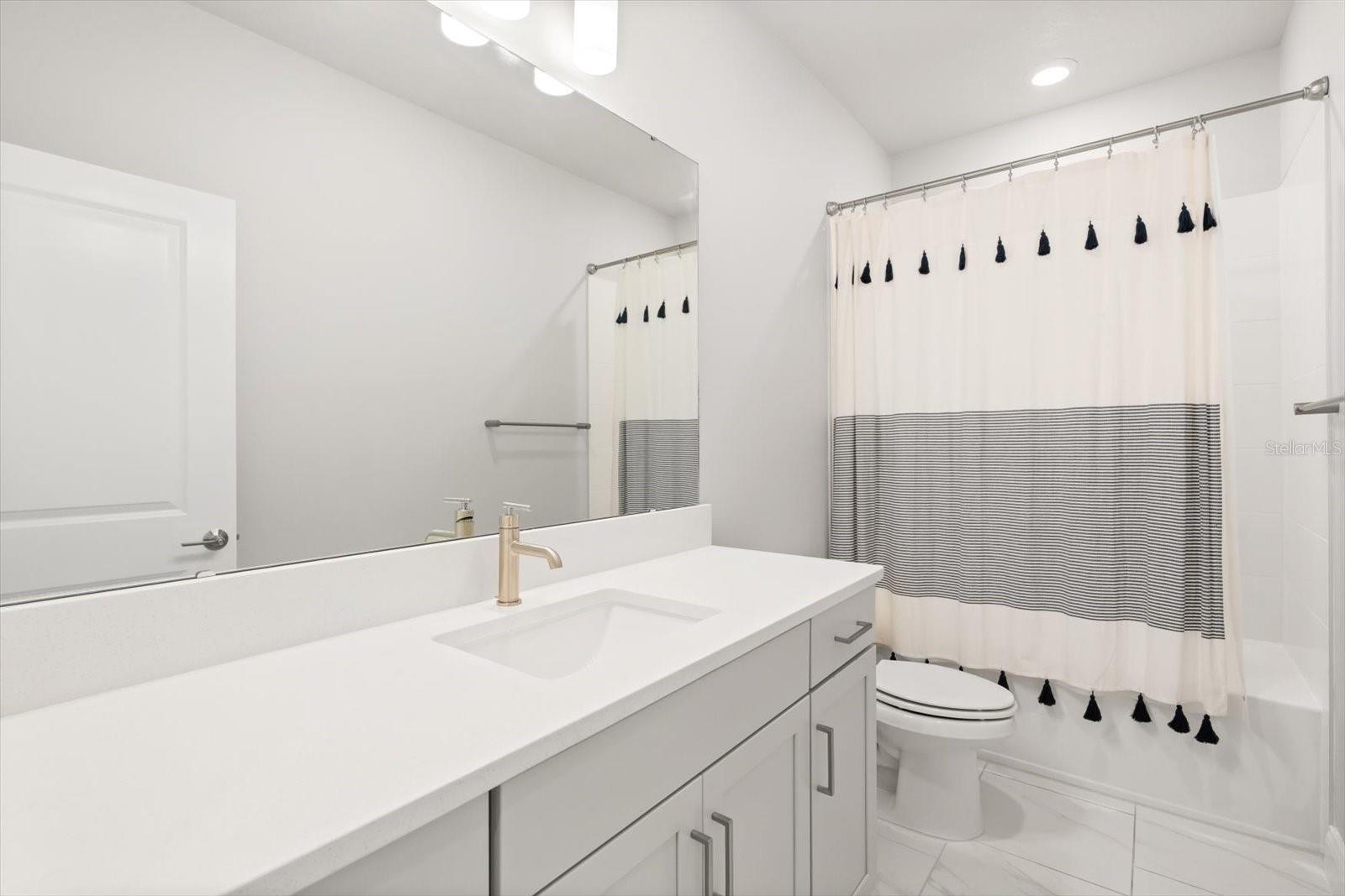 WESLYN PARK PH 2 - Residential