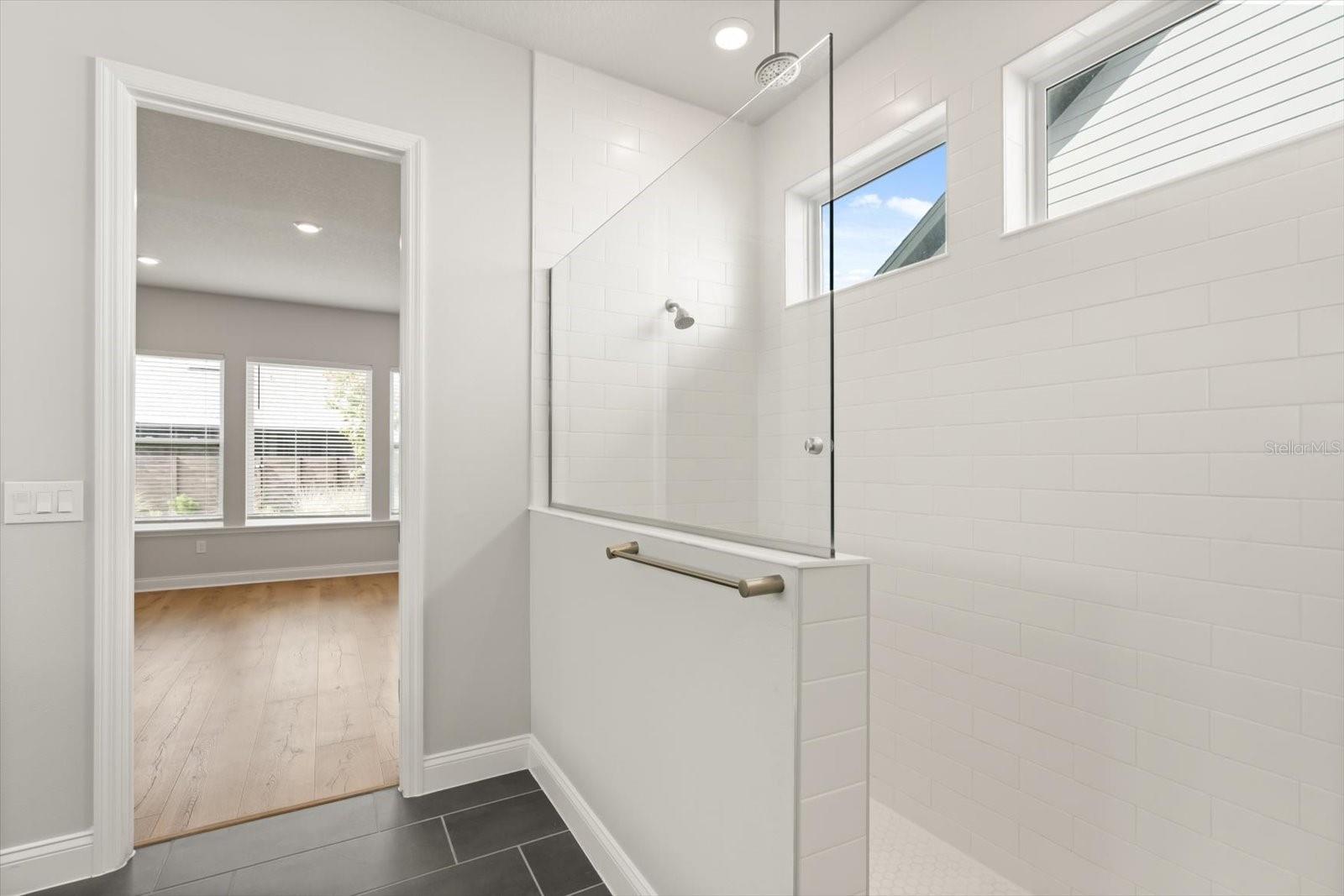 WESLYN PARK PH 2 - Residential