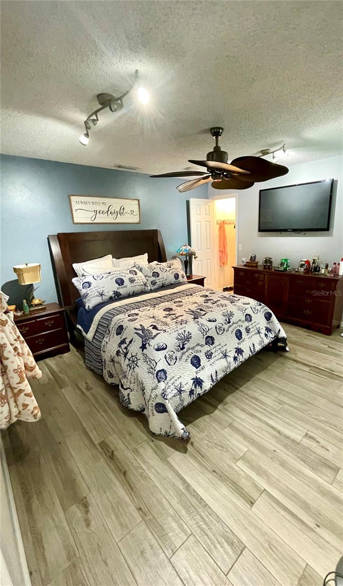 SUMMER TREES SOUTH PH 01 - Residential