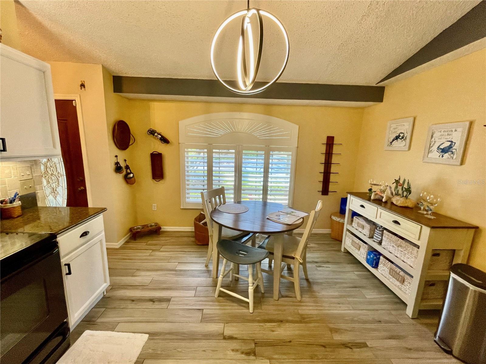 SUMMER TREES SOUTH PH 01 - Residential