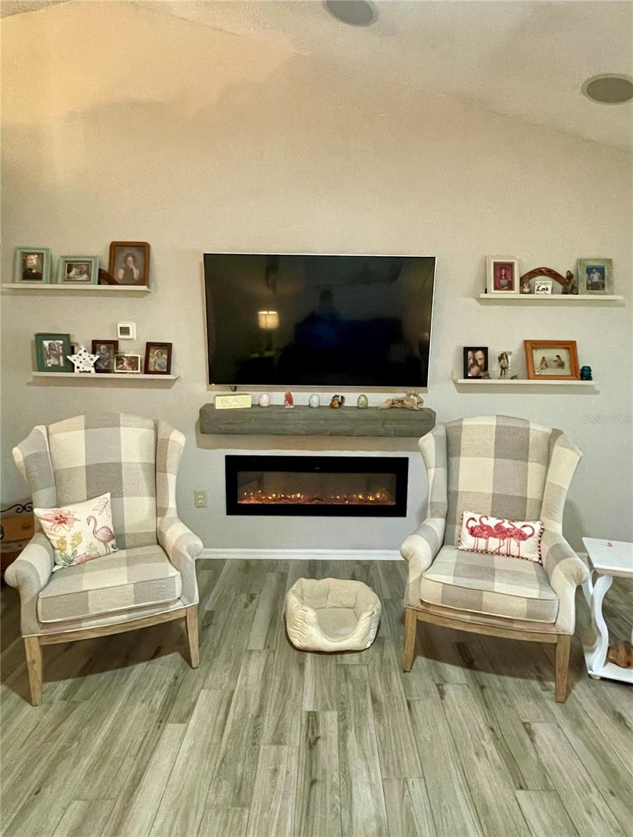 SUMMER TREES SOUTH PH 01 - Residential