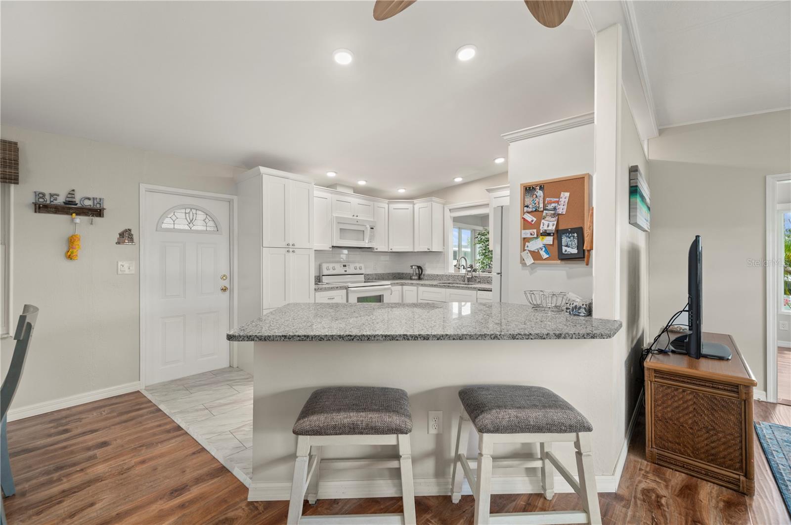 HARBOR ISLES III - Residential