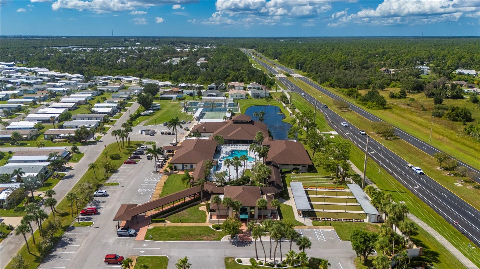HARBOR ISLES III - Residential