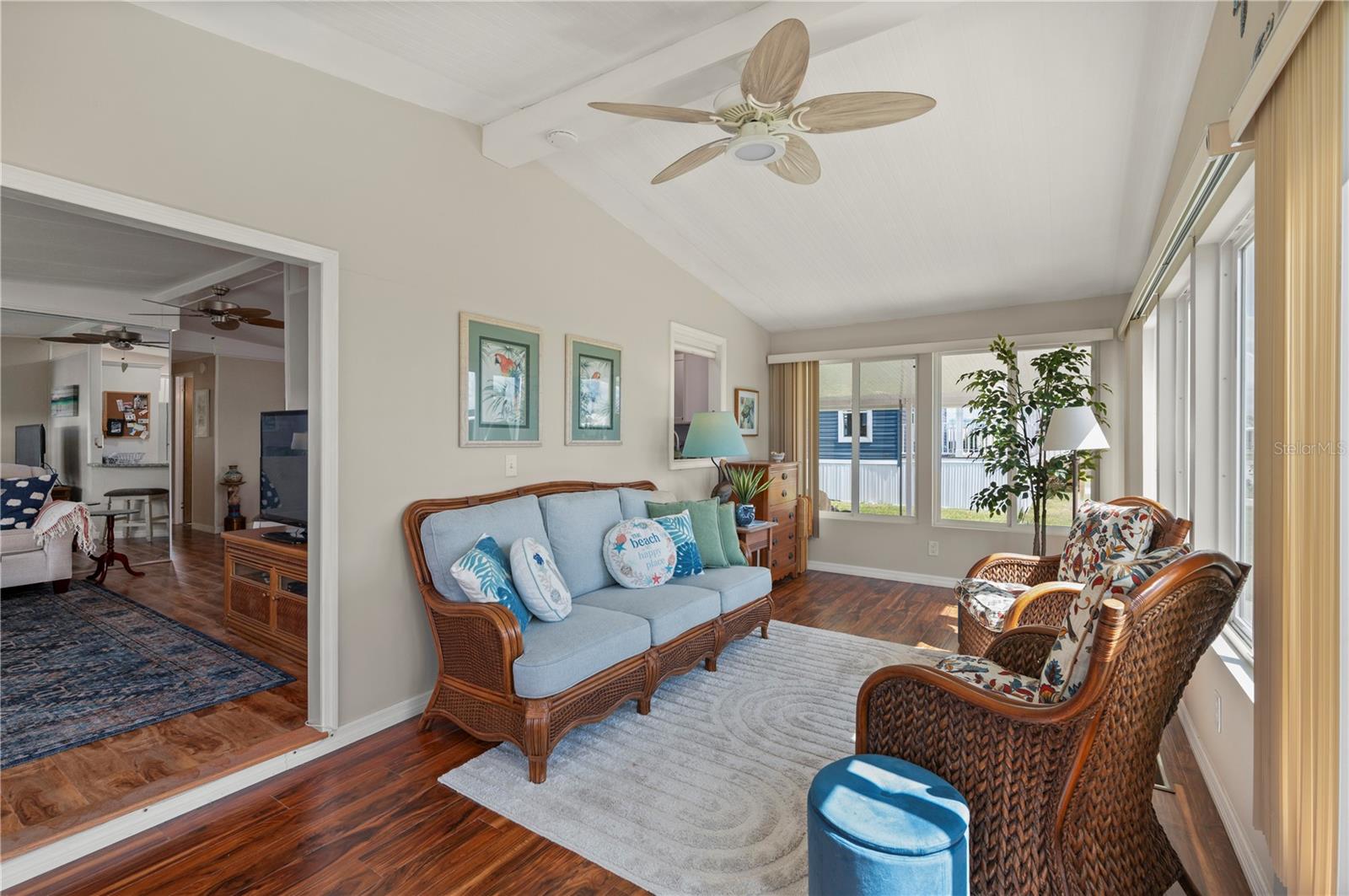 HARBOR ISLES III - Residential