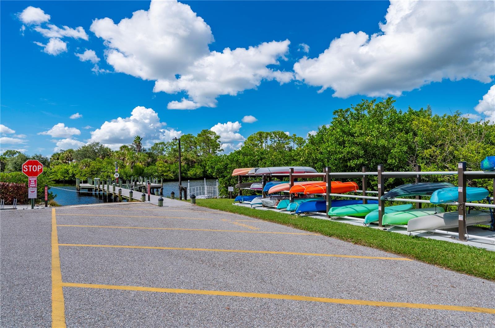 HARBOR ISLES III - Residential