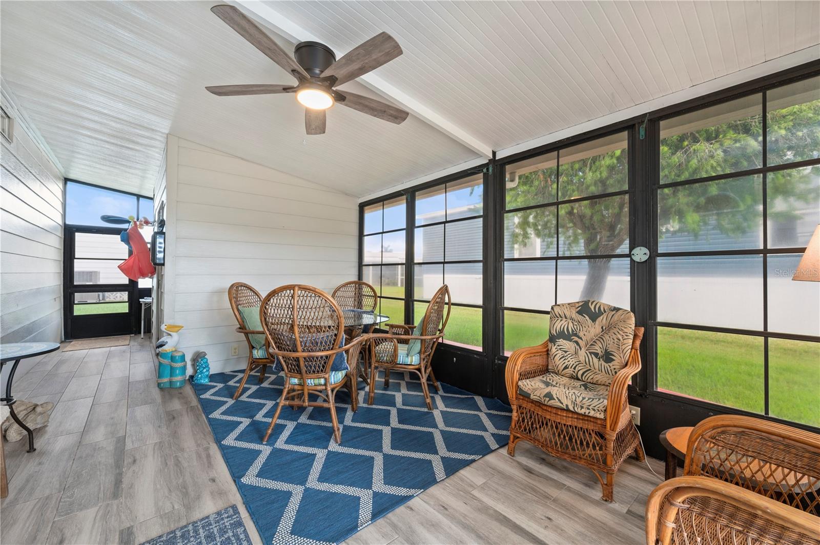 HARBOR ISLES III - Residential